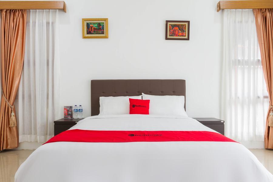Reddoorz Near Jatinangor Town Square Hotel Eksteriør billede
